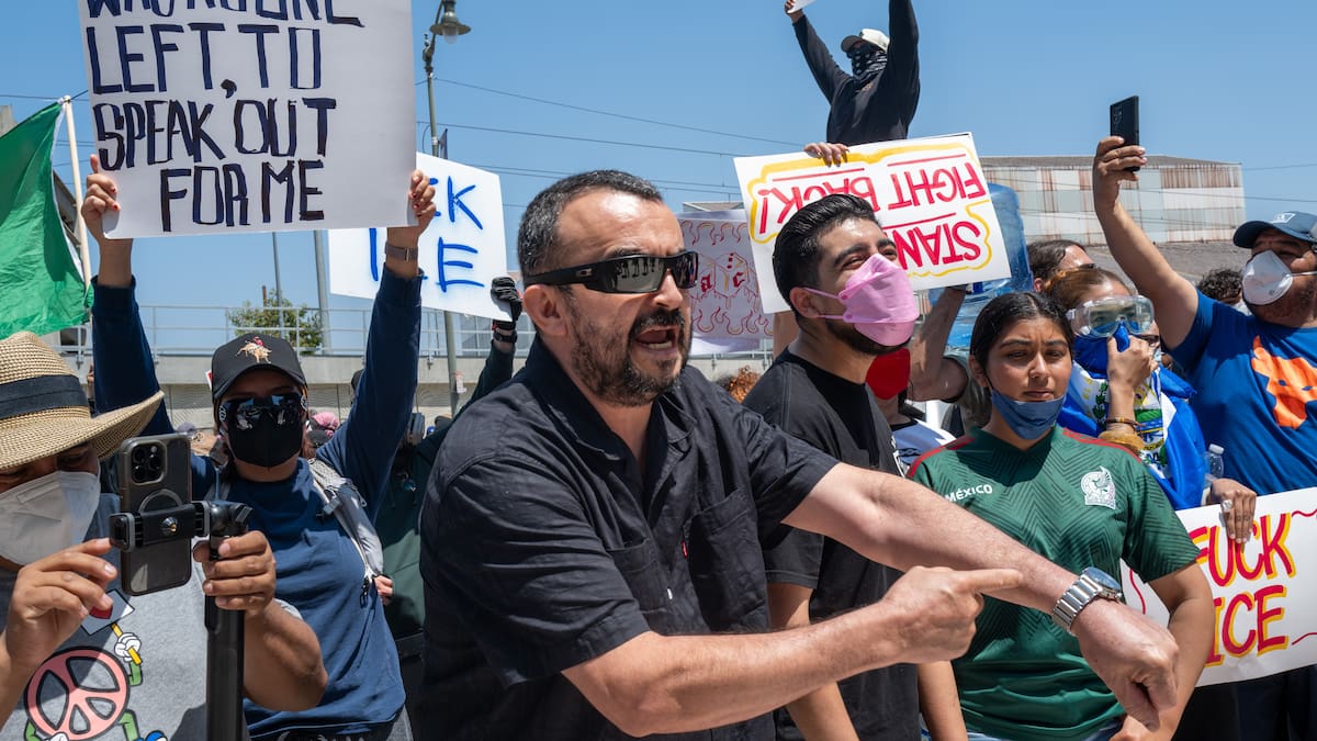 Trump's National Guard order sparks controversy in Los Angeles