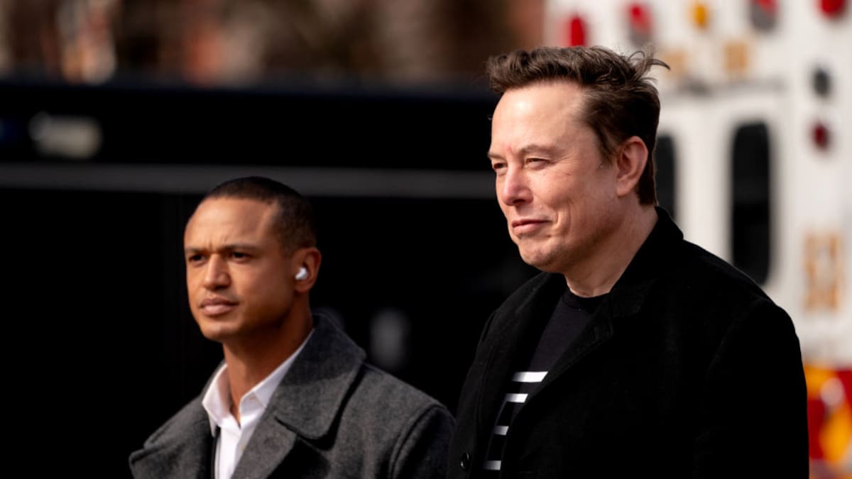Elon Musk ridiculed a blind person on X. Then a mob went to work Elon Musk ridiculed a blind person on X. Then a mob went to work