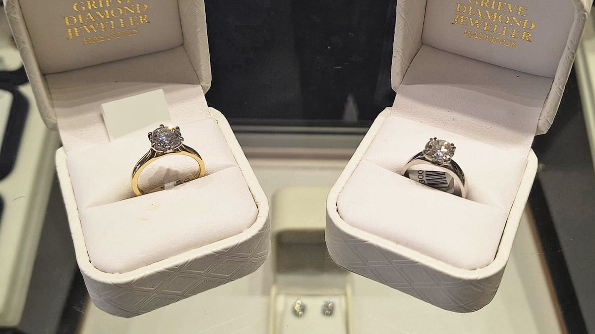 Spot the ,000 difference: Demand increasing for lab-grown diamonds Spot the ,000 difference: Demand increasing for lab-grown diamonds