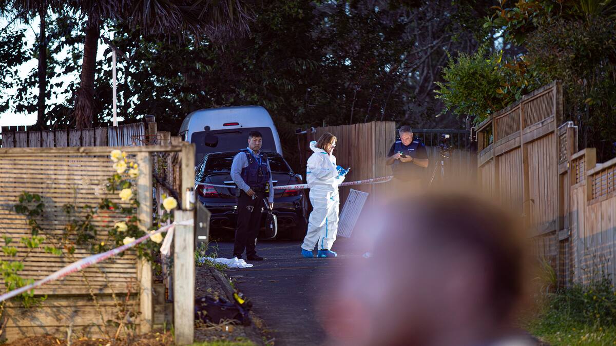 Person dies following fatal crash in West Auckland, police investigation under way Person dies following fatal crash in West Auckland, police investigation under way