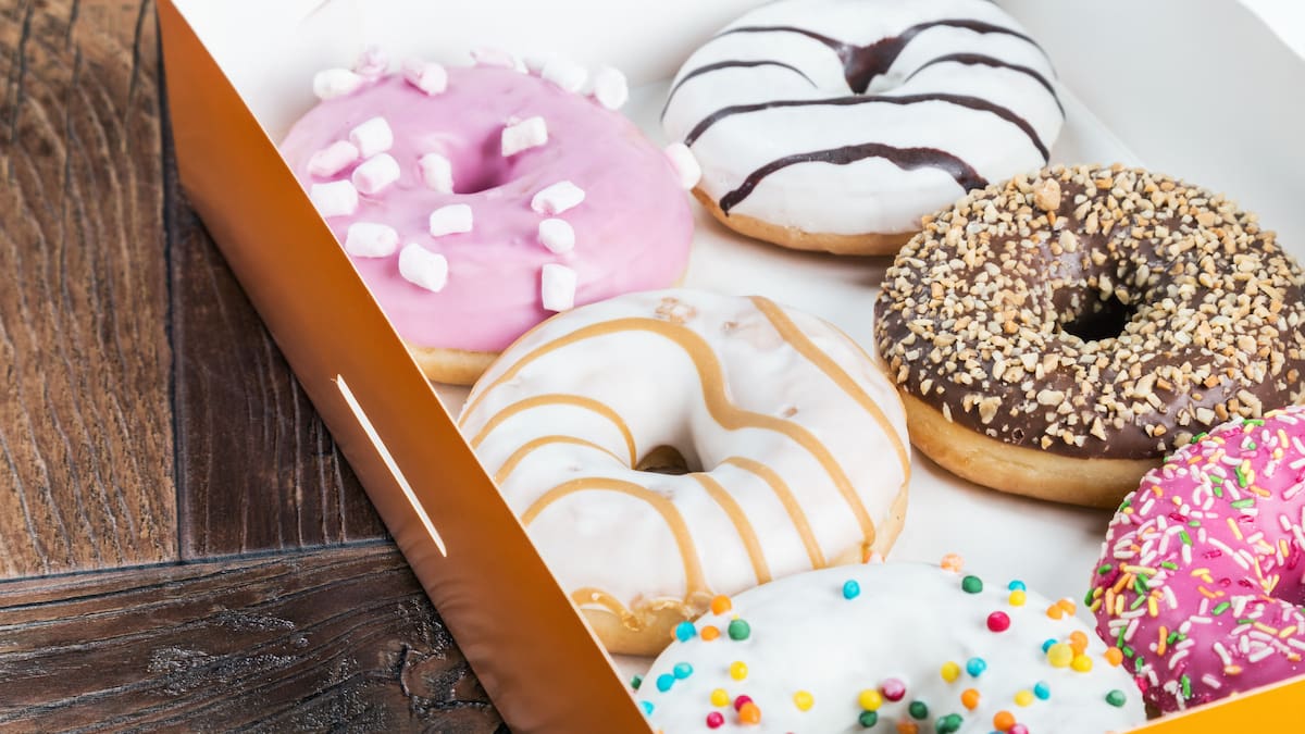 The six signs you have a food addiction (and what to do about it) The six signs you have a food addiction (and what to do about it)