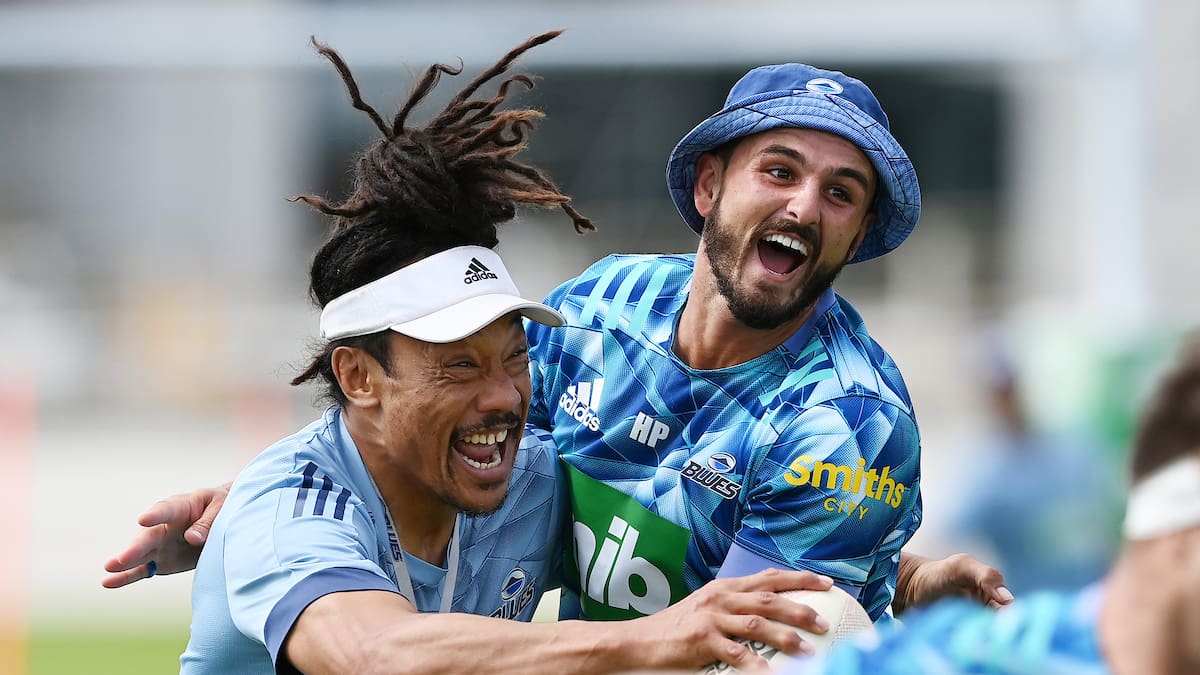 Blues sidestep distractions to savour return to Eden Park