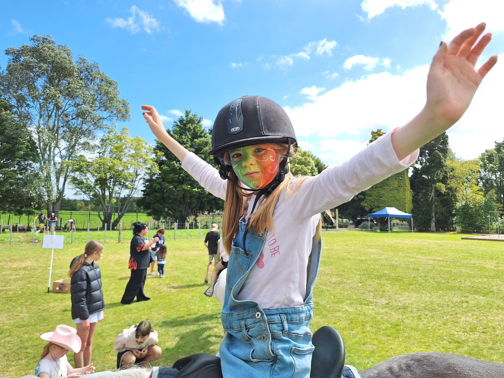  Layla Mortimore enjoying a pony ride. Photo / Supplied
