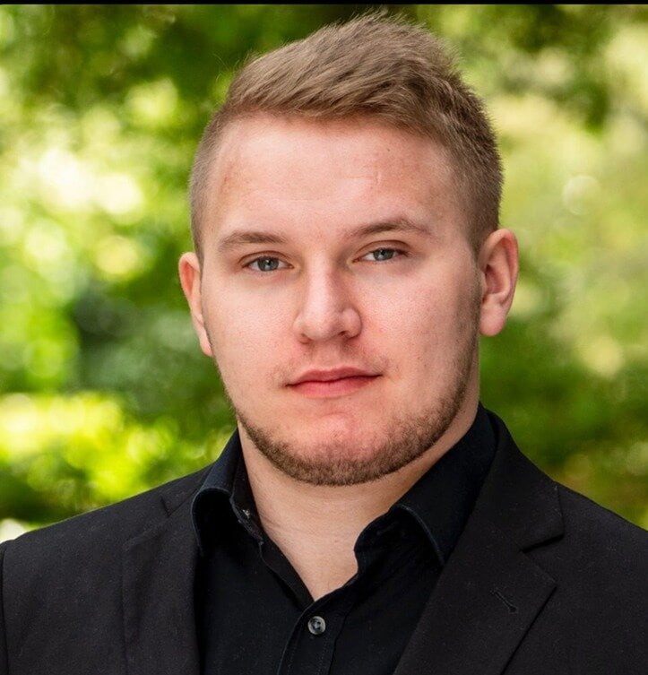 Tenor Aidan Thomas Phillips. Photo / Supplied.