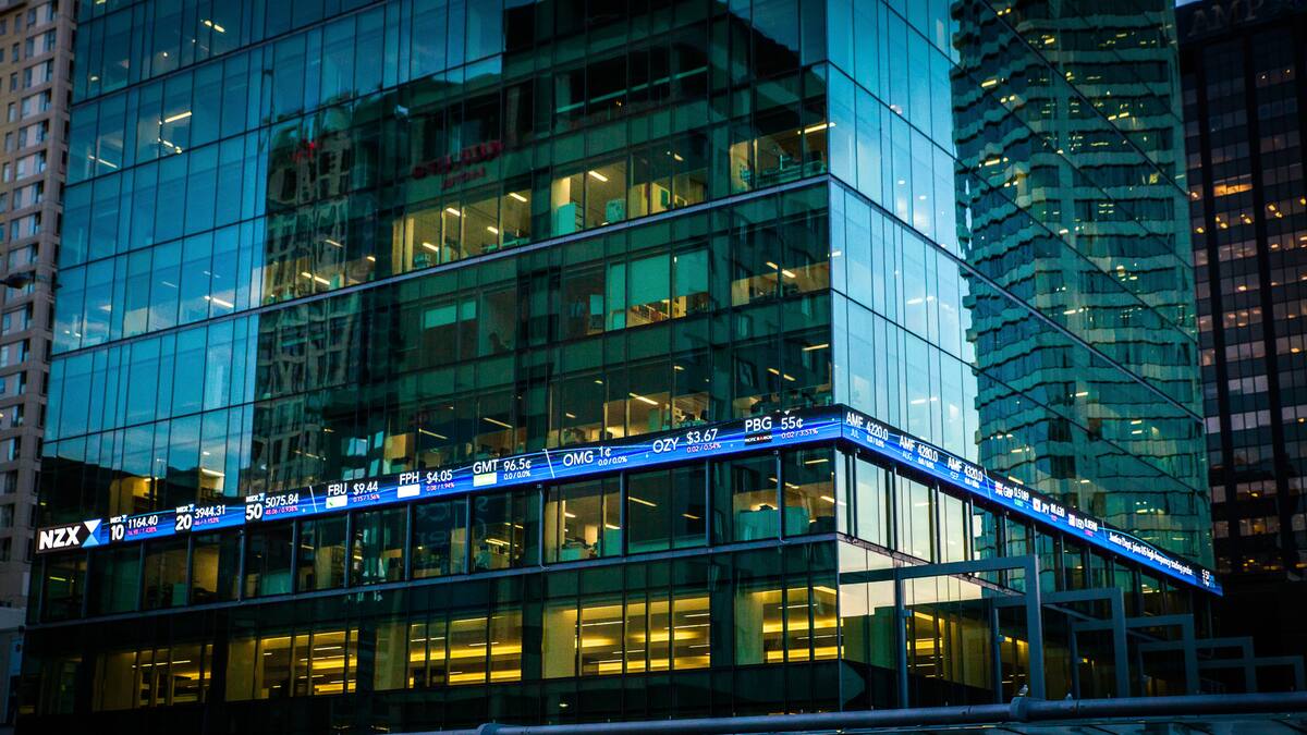 Tower shares dominate trading as NZ sharemarket rebounds Tower shares dominate trading as NZ sharemarket rebounds