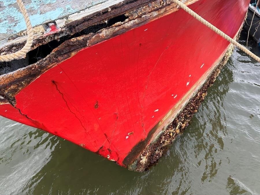  Derelict boat which sunk in Tauranga harbour. Photo / Bay of Plenty Regional Council