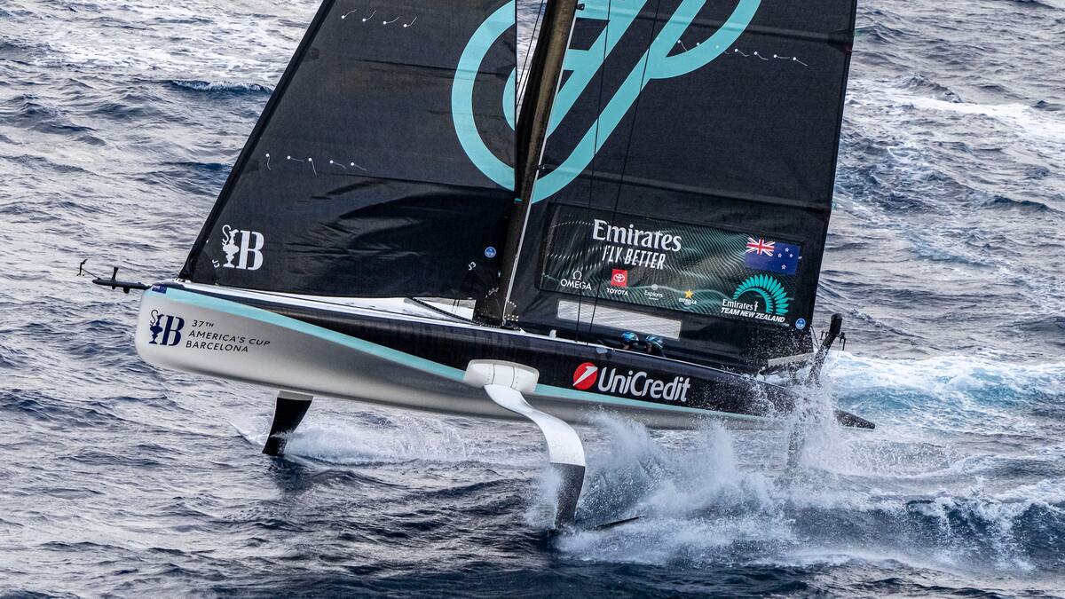 Mistakes cost Team New Zealand on first day of Youth America’s Cup Mistakes cost Team New Zealand on first day of Youth America’s Cup