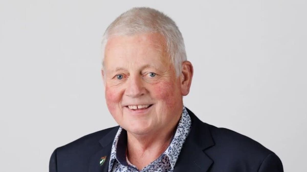 ‘I want to get Wairoa back on its feet’: Mayor stands for a fifth term ‘I want to get Wairoa back on its feet’: Mayor stands for a fifth term