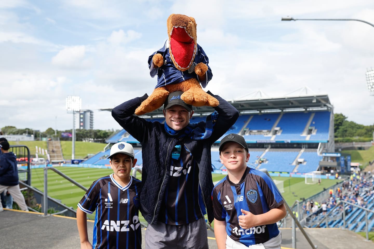 Auckland FC fans arriving at Go Media Stadium for the first home game of the season.  Photo / Sylvie Whinray