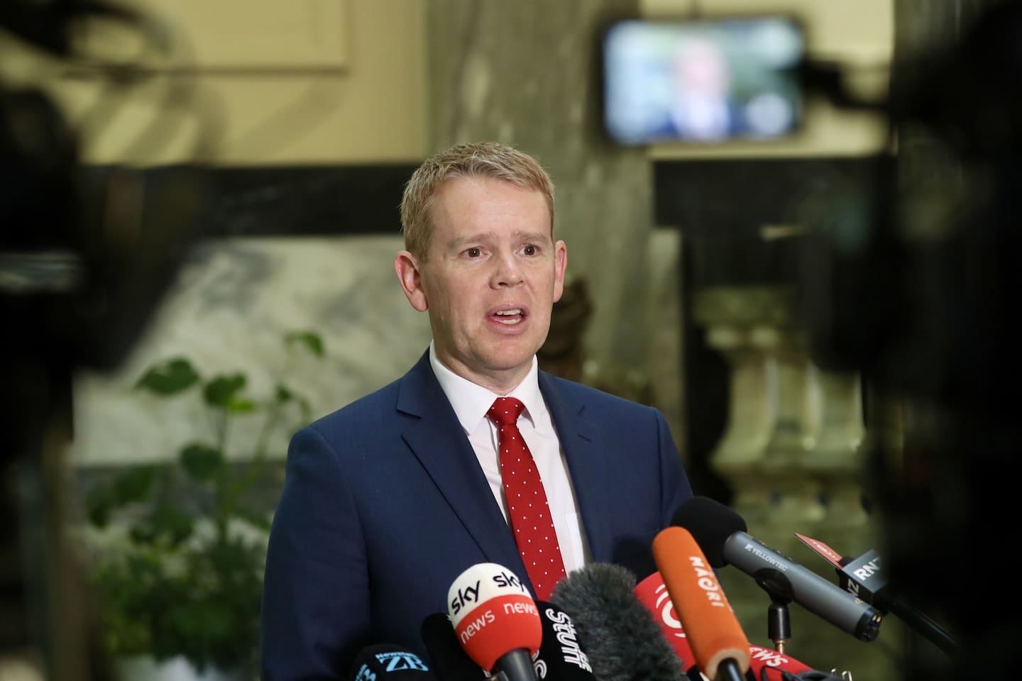 Labour Party leader Chris Hipkins is seven percentage points behind Christopher Luxon in the preferred prime minister stakes. Photo / Mark Mitchell