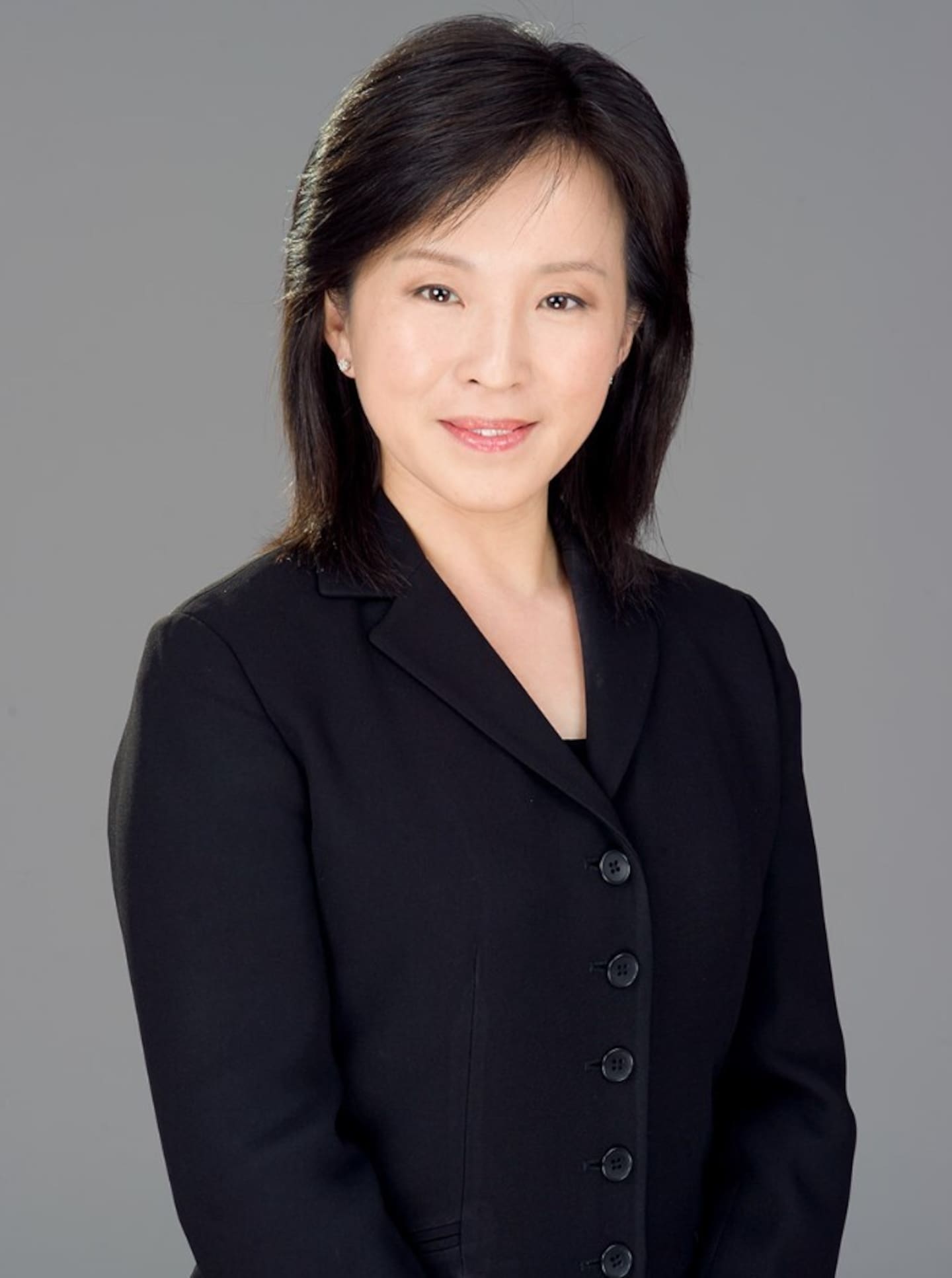 神韵指挥陈英反驳了《先驱报》消息人士的指控,称这些指控背后是中国共产党。照片/供图