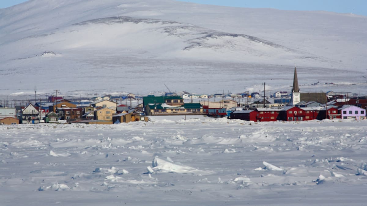 Flight carrying 10 people reported missing in Alaska Flight carrying 10 people reported missing in Alaska