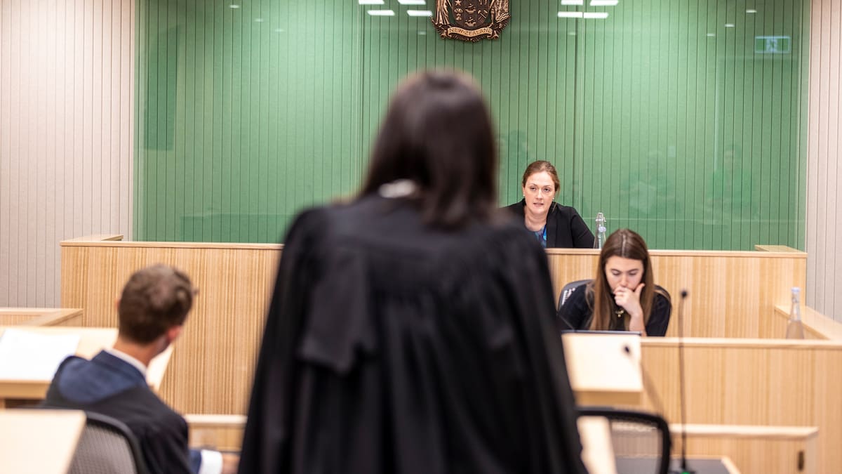 Duty lawyers underpaid, overworked, nearing retirement – Sasha Borissenko Duty lawyers underpaid, overworked, nearing retirement – Sasha Borissenko