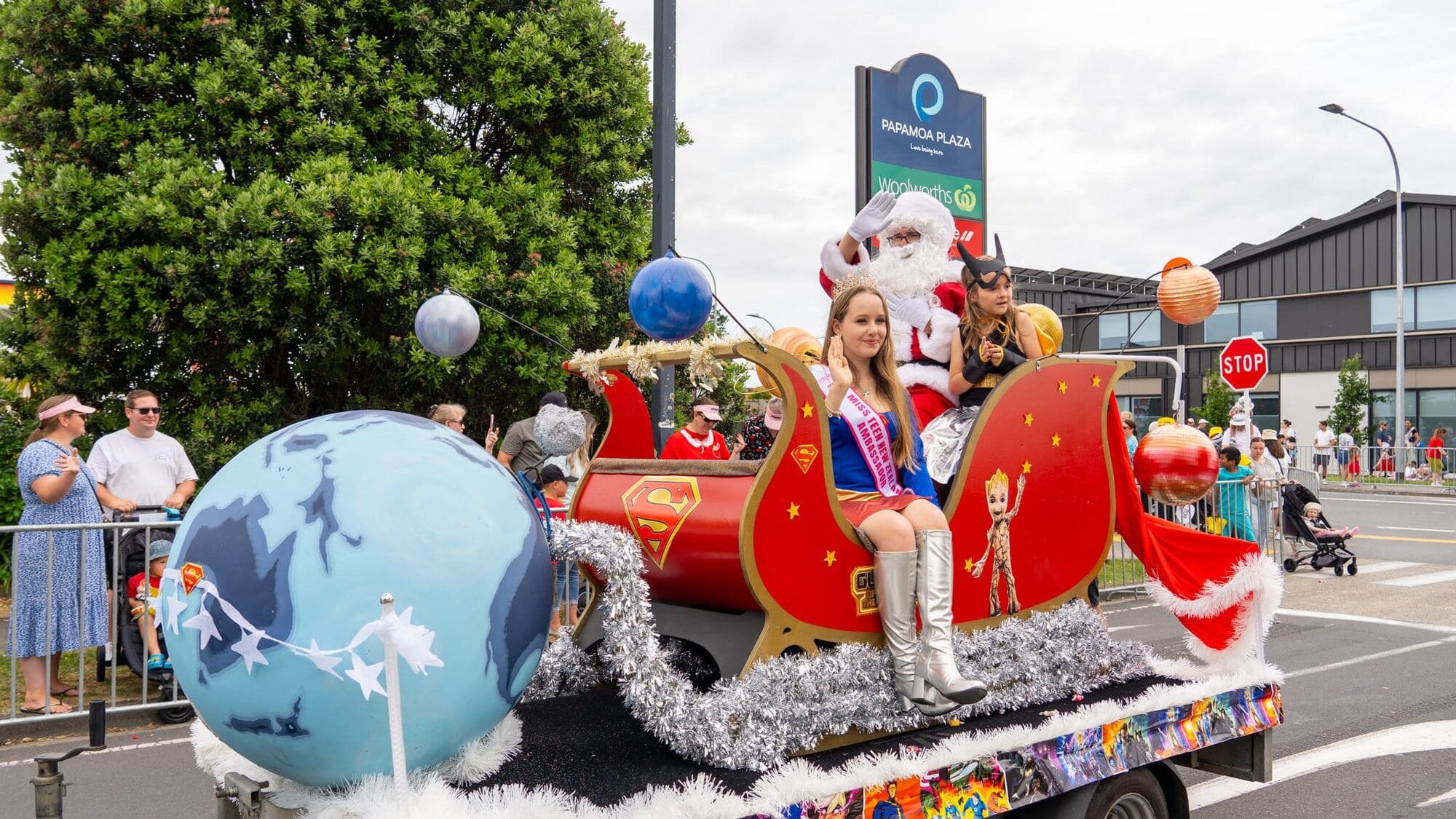 Pāpāmoa Santa Parade in 2024. Photo / Supplied
