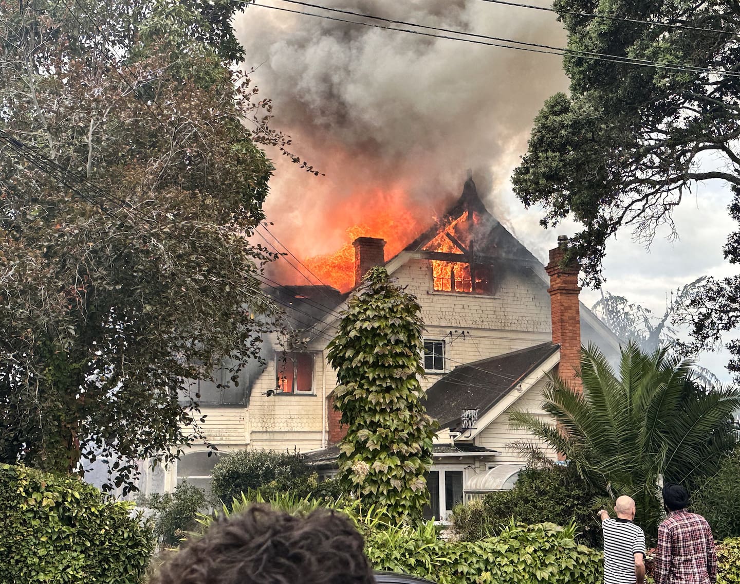 Fire takes hold at the City Garden Lodge in Parnell on Sunday. Photo / Frank Mair
