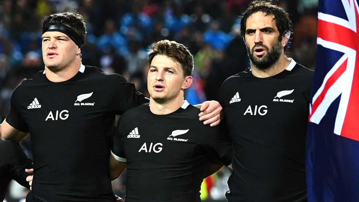 Comeback call! All Blacks legend considers return to NZ