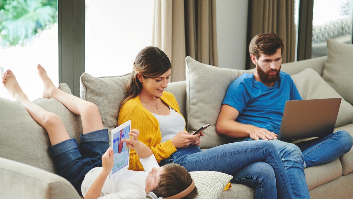 Chugging gigabytes: New Zealand internet use hits all-time high Chugging gigabytes: New Zealand internet use hits all-time high
