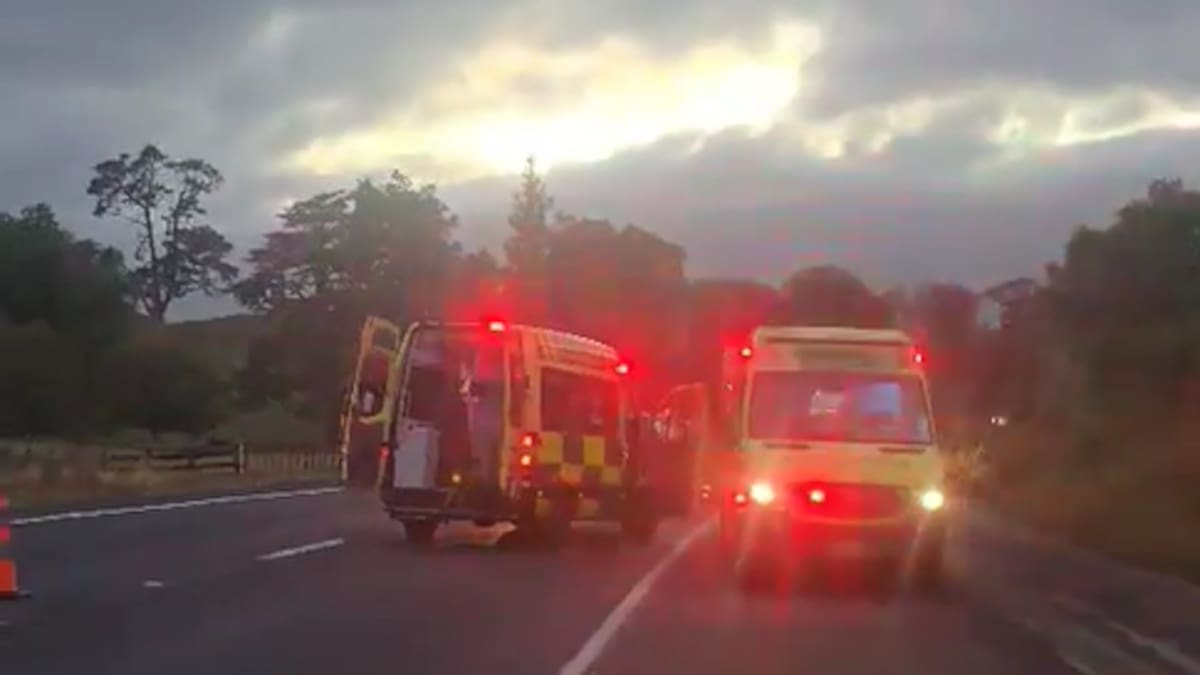 Five people injured in serious Waikato crash, SH1 blocked Five people injured in serious Waikato crash, SH1 blocked
