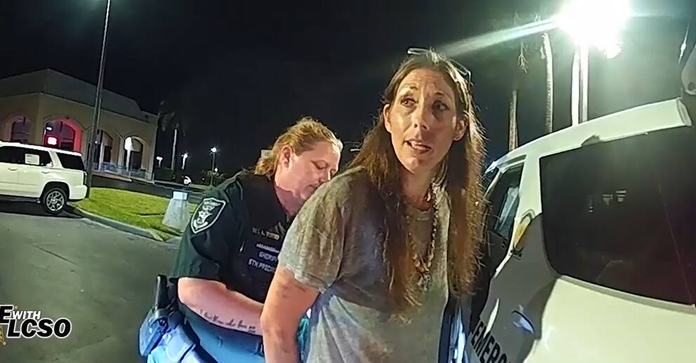 World S Dumbest Criminal Woman Calls Police On Herself As She Tries To Steal Car Nz Herald World S Dumbest Criminal Woman Calls Police On Herself As She Tries To Steal Car Nz Herald