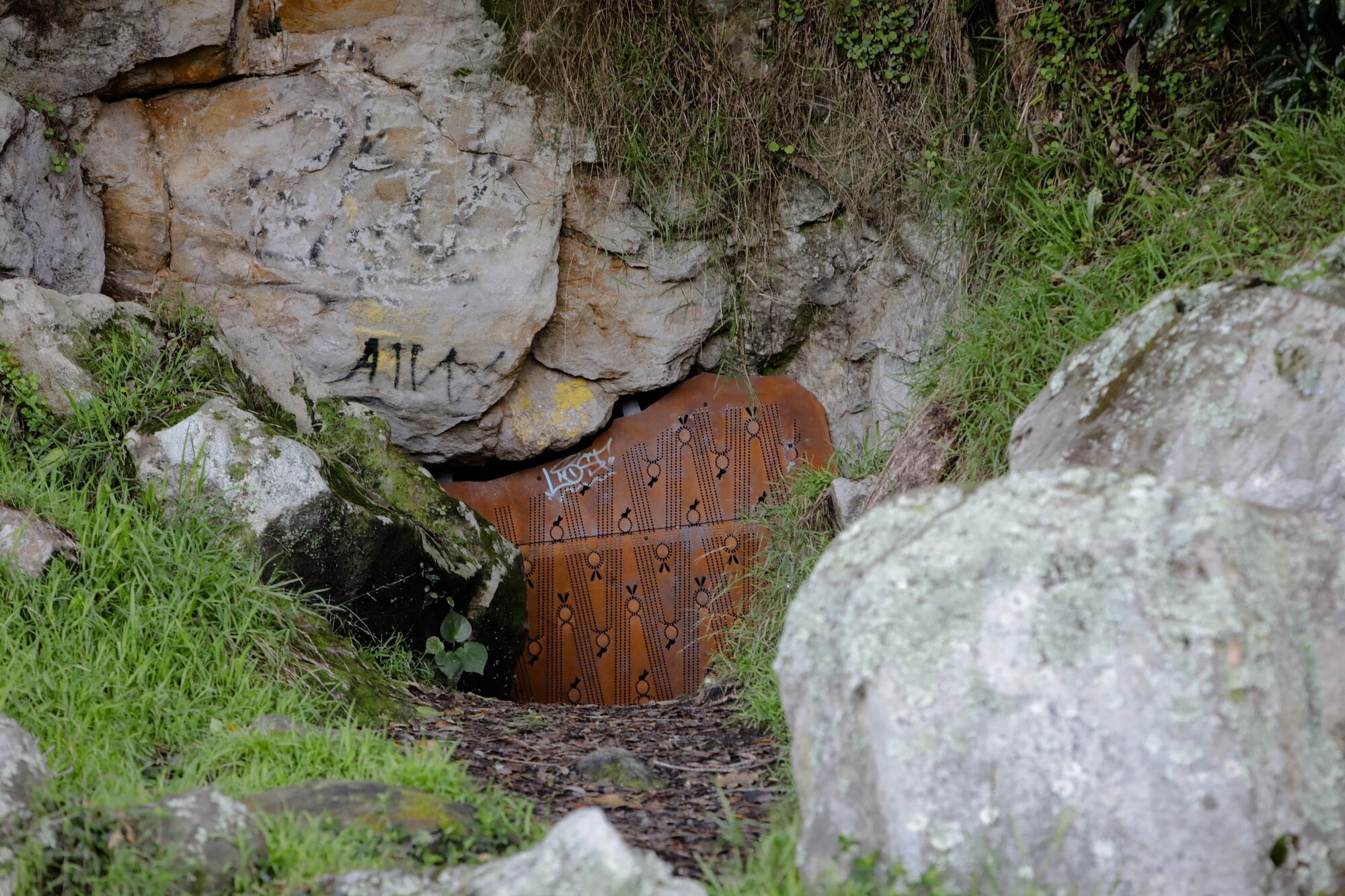  The designs developed in partnership with mana whenua have been laser-cut into the corten steel panels. Photo / Kelly O&rsquo;Hara