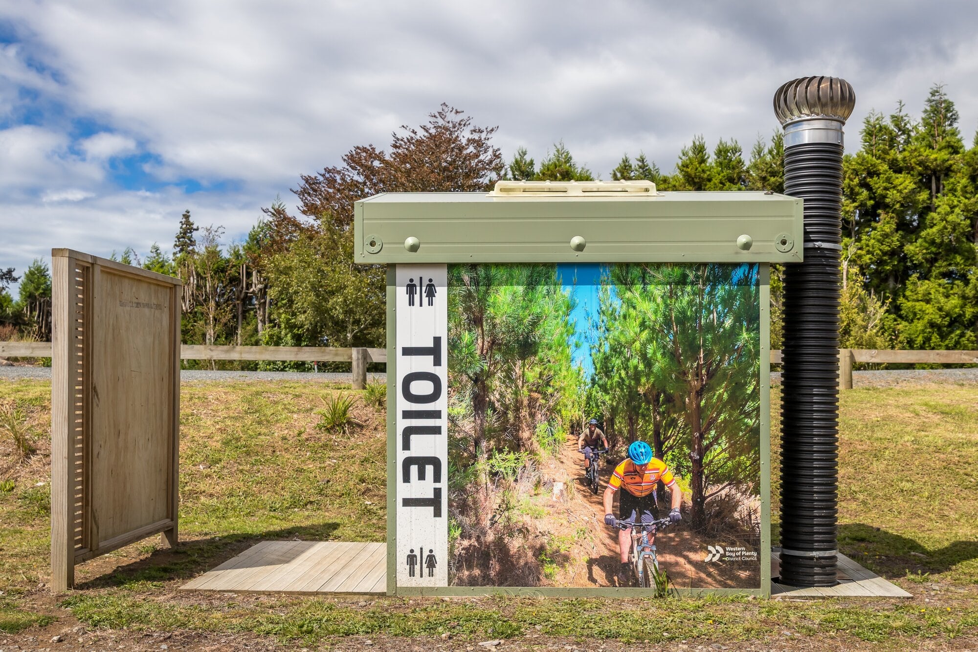 The mountain bike carpark at Waitekohekohe Recreational Park has new toilets, among other facilities. Photo / Kelly O’Hara