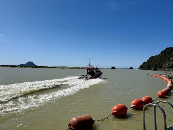 The Coastguard crew heads out through the bar at the Whakātane Heads. Photo / Whakatāne Beacon