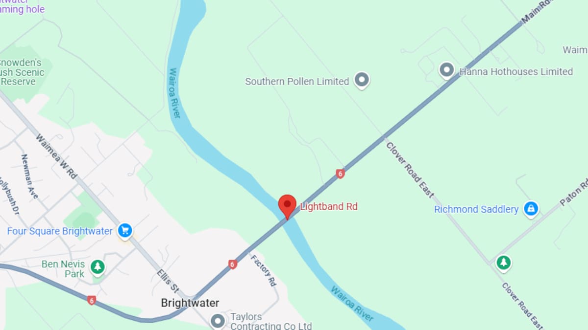 ‘Serious injuries’: Crews work to free people after Tasman SH6 crash ‘Serious injuries’: Crews work to free people after Tasman SH6 crash