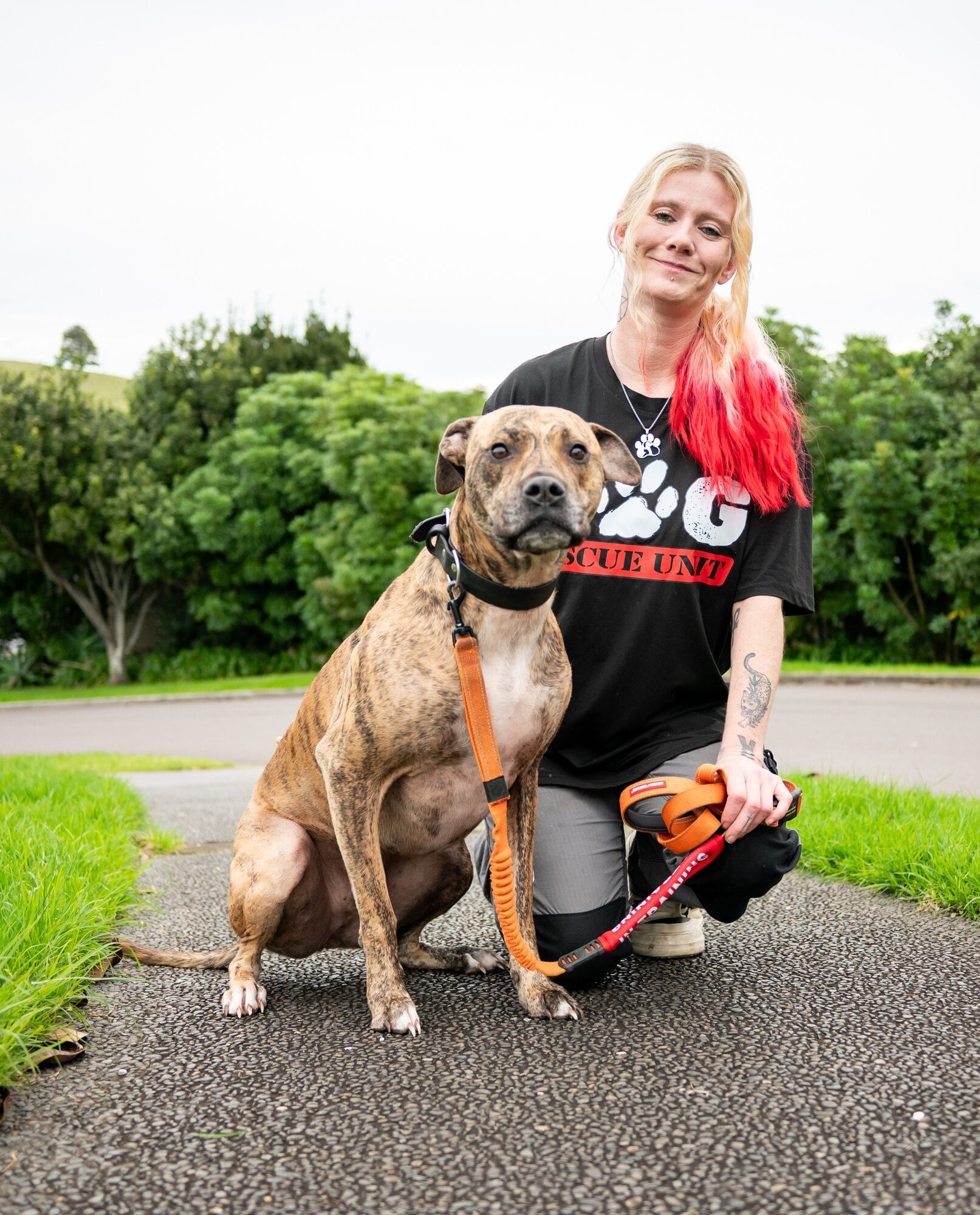 Billie Te Tau and three-year-old rescue Pickle. Photo / Brydie Thompson