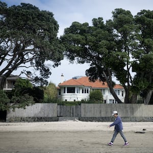Takapuna beachfront home owner fined $21,000 for illegal pōhutukawa trimming