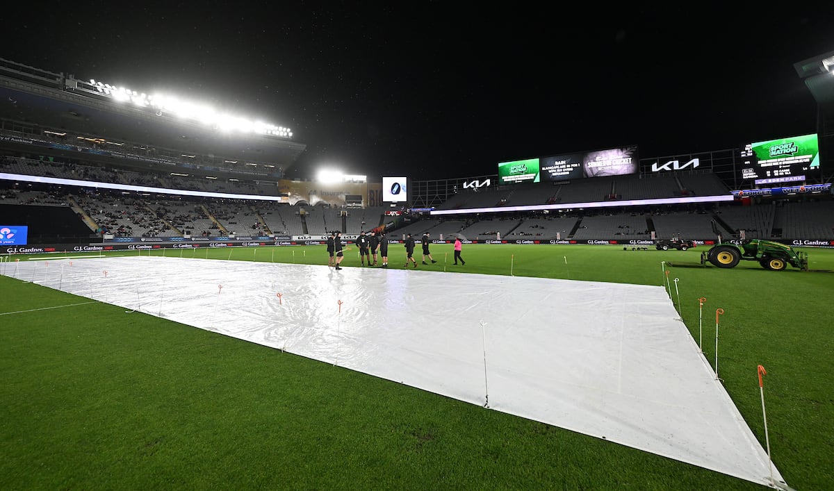 Rubbing pusdy sguirt 