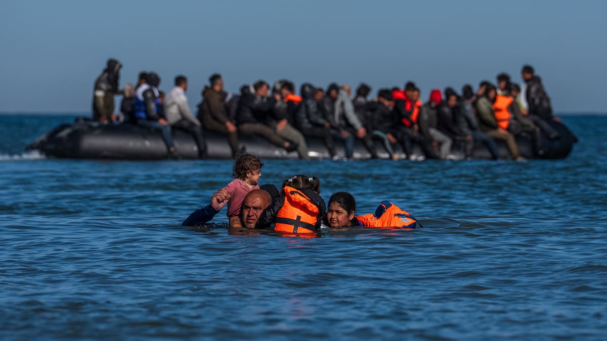 Starmer’s first Channel migrant deportation flight cancelled after protests