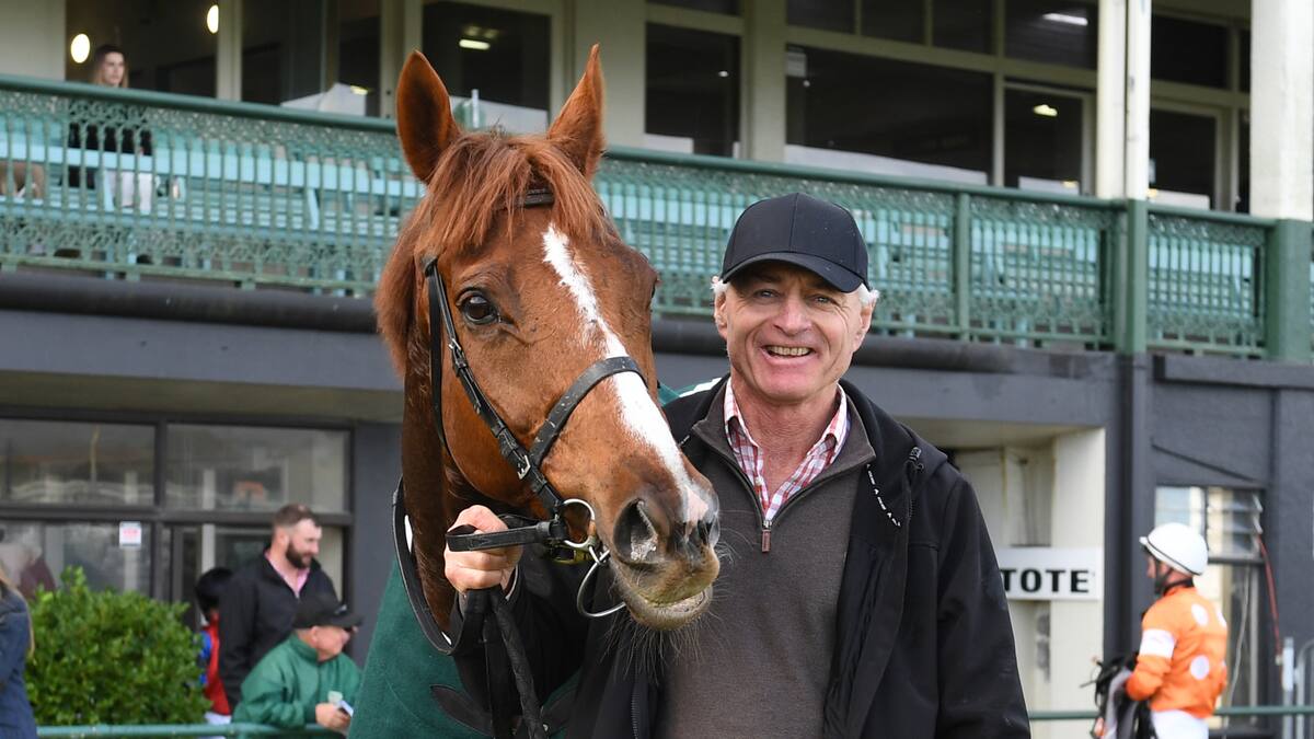Te Kahu conquers West Coast in Hawke’s Bay Steeplechase thriller Te Kahu conquers West Coast in Hawke’s Bay Steeplechase thriller