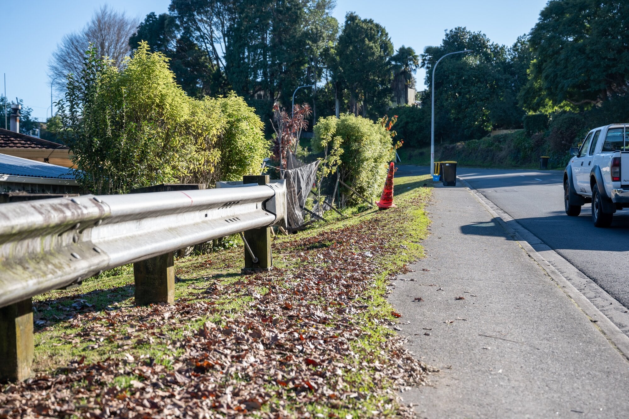 Residents of Courtney Rd in Gate Pā want the council to extend the safety barrier. Photo / Brydie Thompson