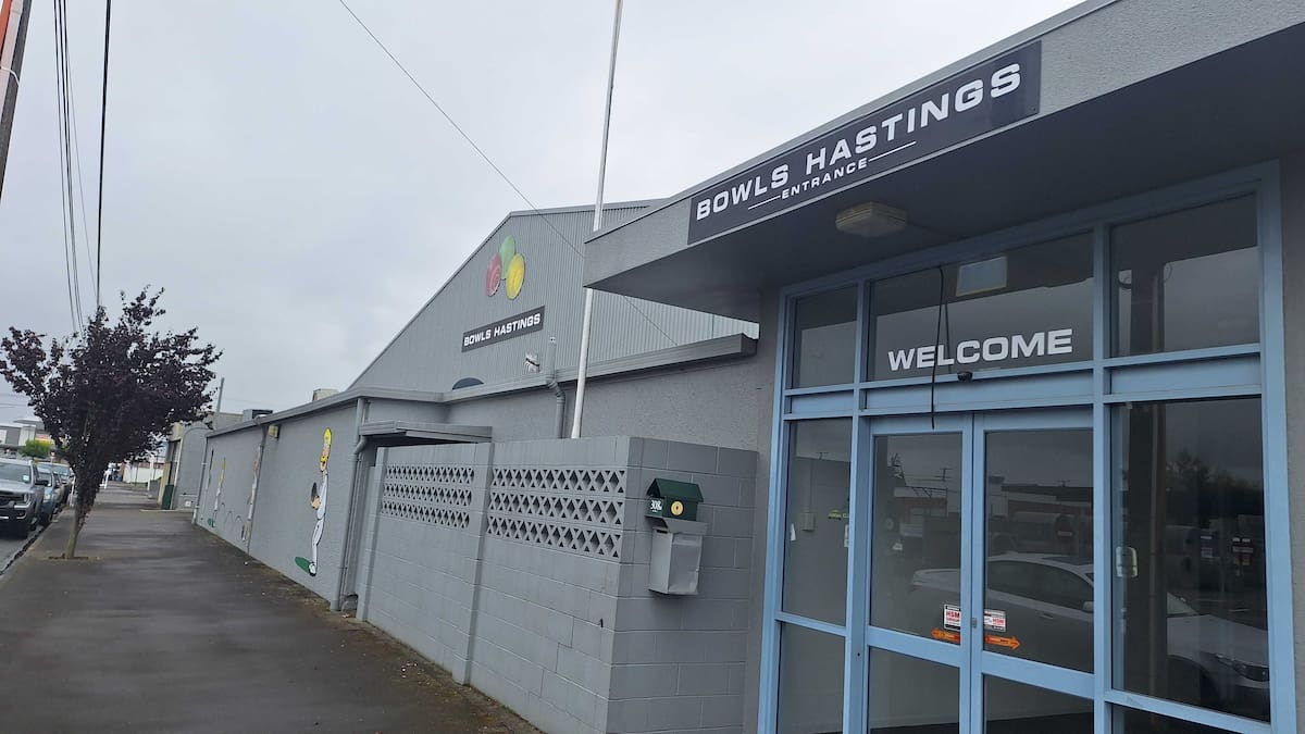 Clubs Hastings committee resigns amid property sale furore Clubs Hastings committee resigns amid property sale furore