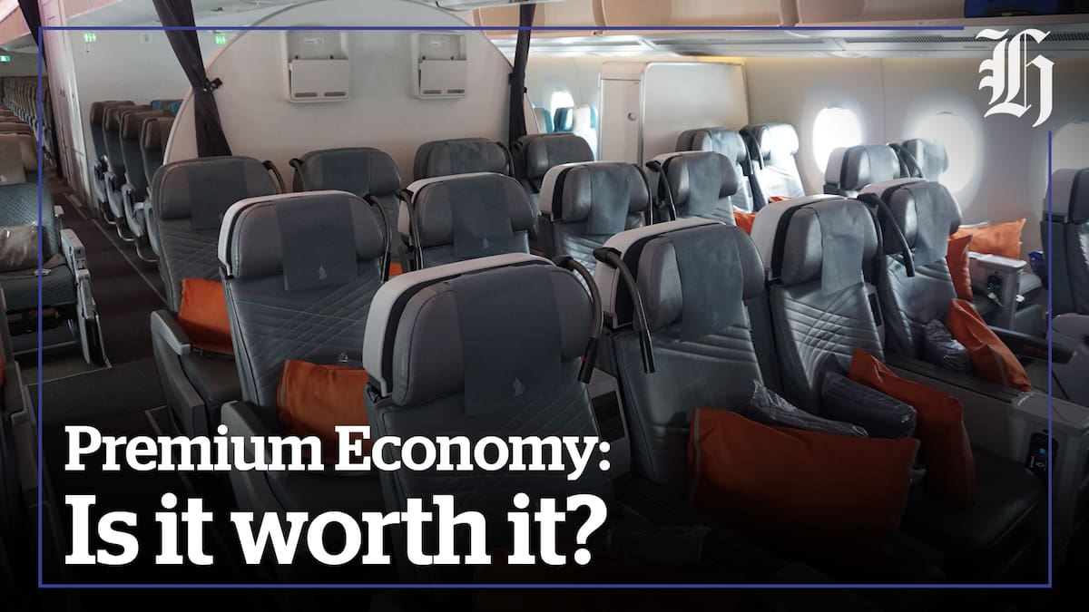 Should you fly Economy or Premium Economy on Singapore Airlines