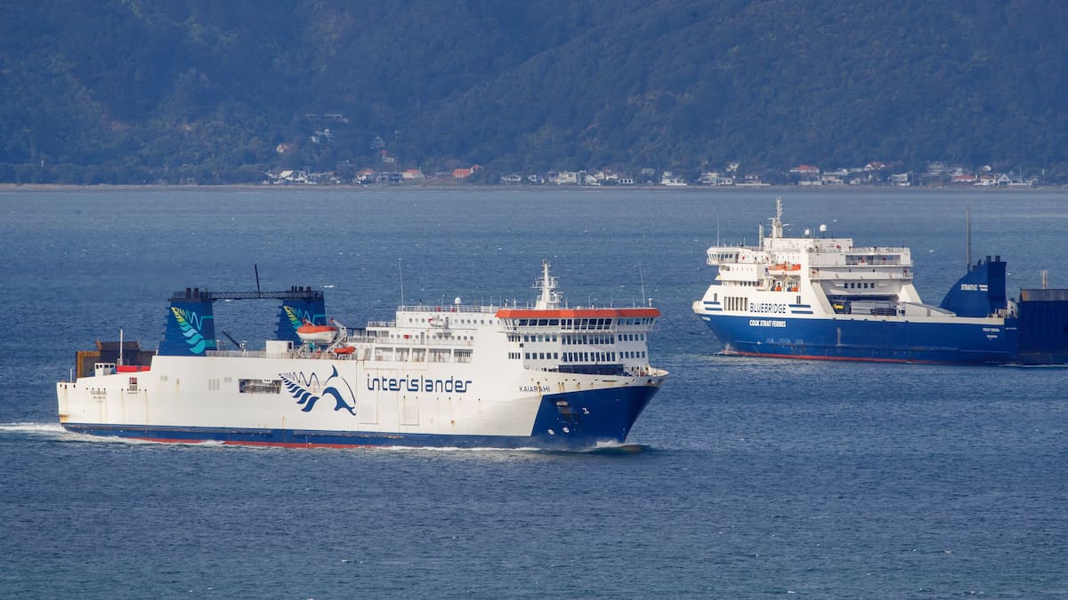 Holidaymakers stranded as Cook Strait ferry sailings cancelled Holidaymakers stranded as Cook Strait ferry sailings cancelled