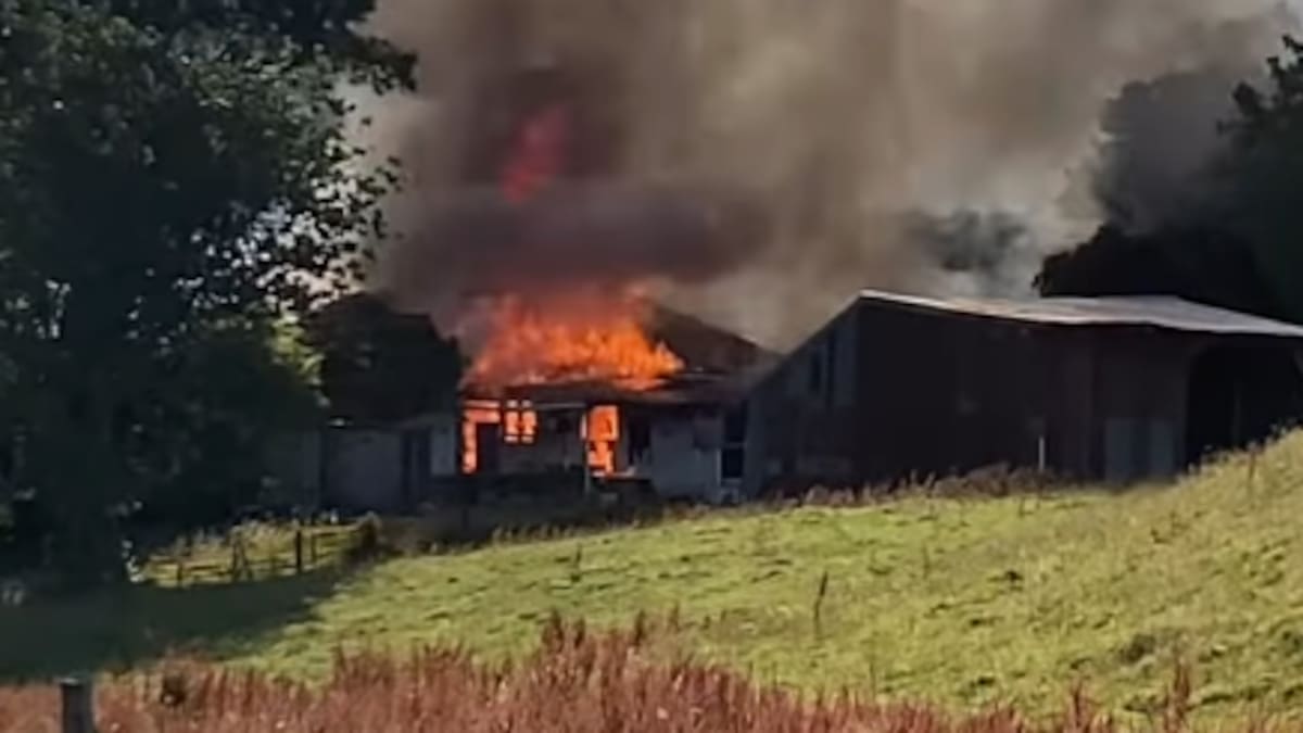 Watch: Fire destroys large house in rural Taranaki Watch: Fire destroys large house in rural Taranaki