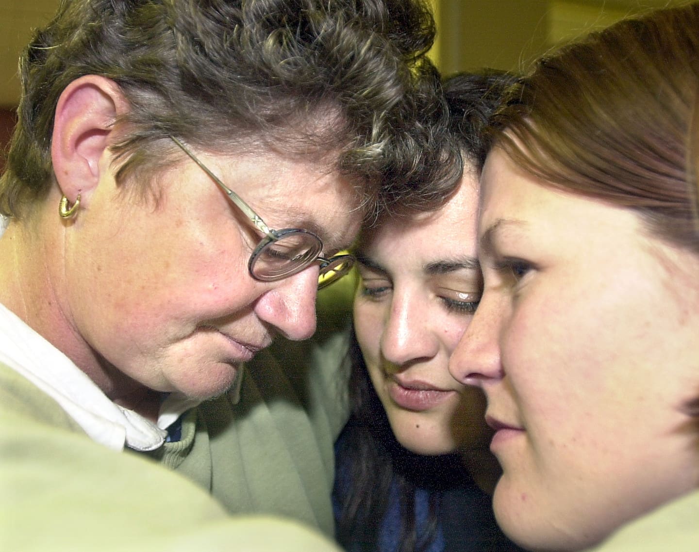 Tanya Burr's mother Val Burr (left) and Tanya Burr's friends Anita Bennett (middle) and Emma Jenkins in 2002. Photo / NZME