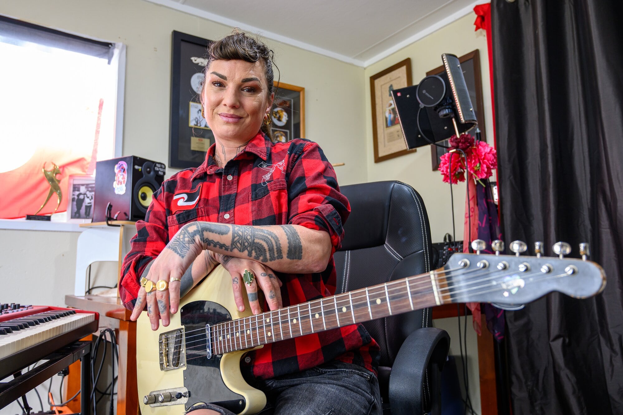 New Zealand singer-songwriter Hollie Smith surrounds herself with creativity at her home studio in Otūmoetai. Photo / David Hall