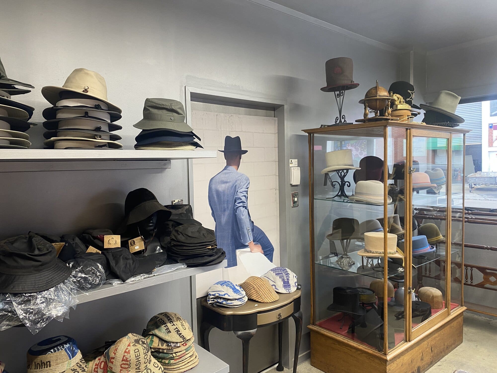 Restaurants to retro shops : How Petone became Wellington best - kept secret