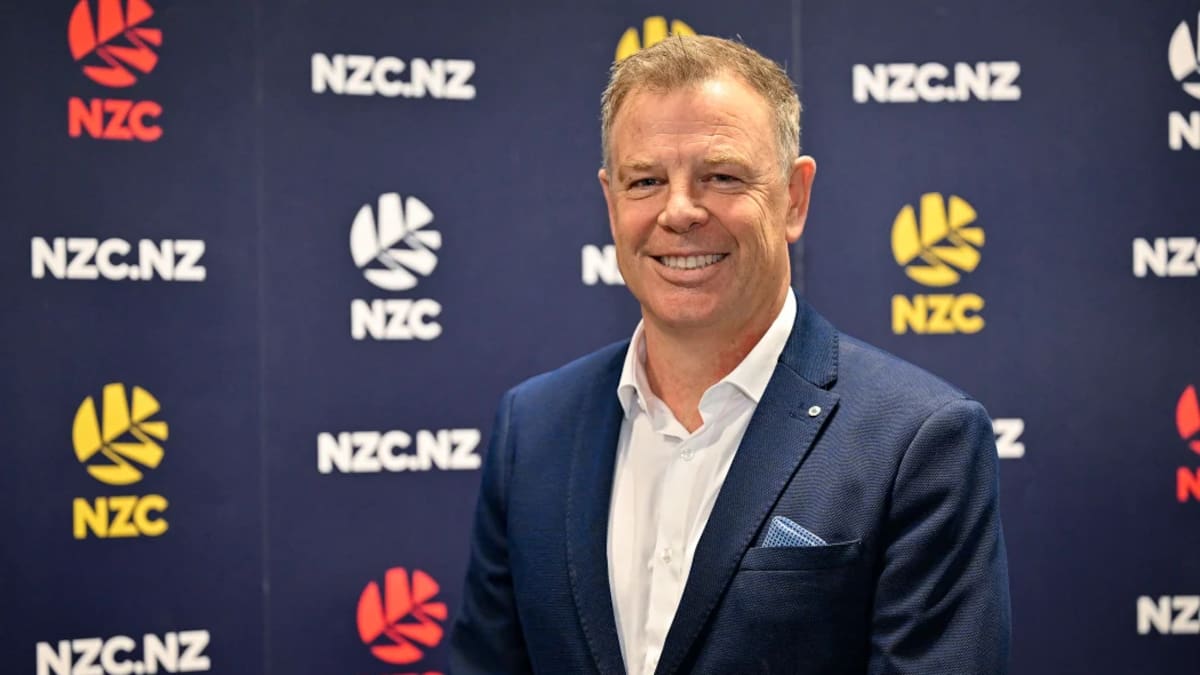 NZ Cricket CEO Scott Weenink ‘on leave’ as governance spat escalates NZ Cricket CEO Scott Weenink ‘on leave’ as governance spat escalates
