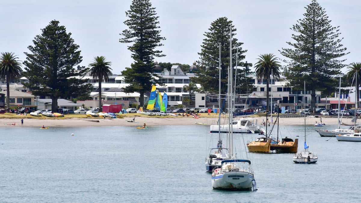 Pilot Bay death confirmed as swimmer in Mount Festival of Multisport half ironman