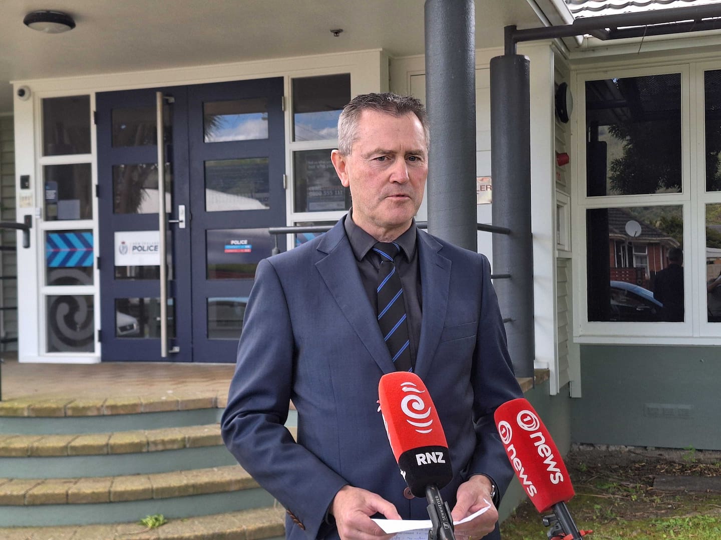 Detective Inspector John Van Den Heuvel speaks to media about the homicide investigation. Photo / Melissa Nightingale