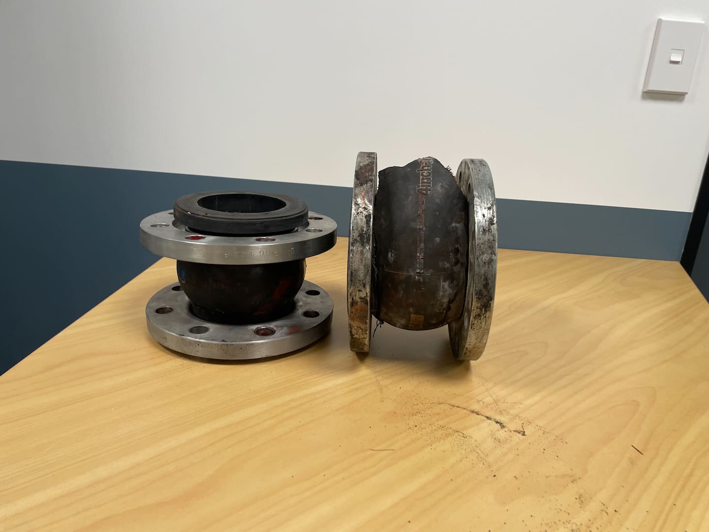 A comparison of a serviceable REJ (left) next to the one which ruptured on board the Kaitaki. Photo / Azaria Howell