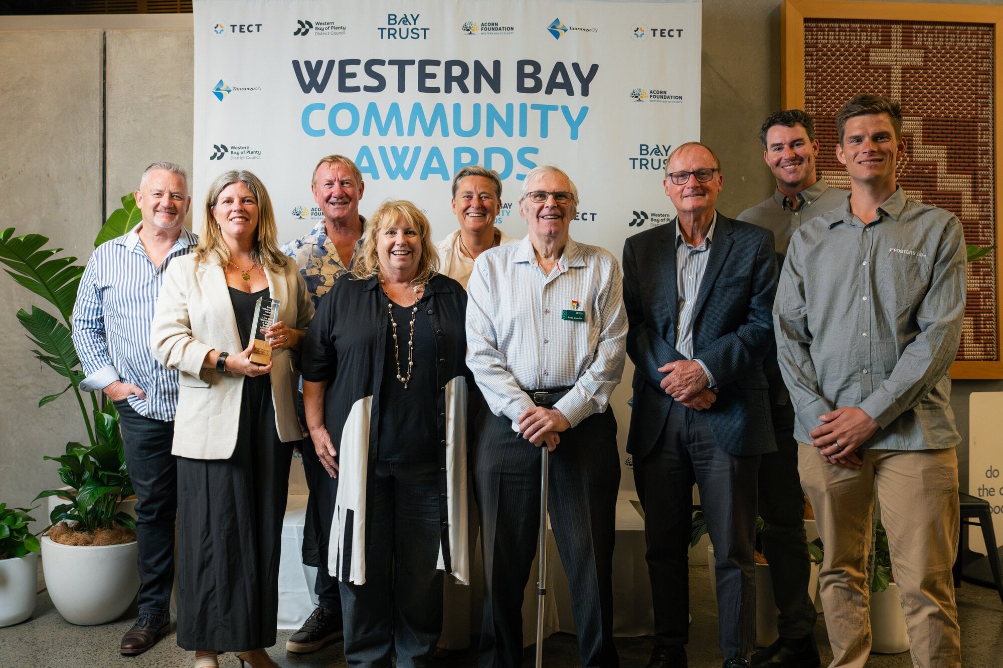  : Craig McQuoid, Cindy Clare, Kelvin Blackwell, Donna Pfefferle, Pippa Coombes, Ross Goudie, Doug Longdill, Ryan Tesselaar and Jake McDell from Live Well Waihī Beach and Waihī Beach Lifeguard Services at the awards night.  Photo / Studio Muse - Shal Addis Photographer