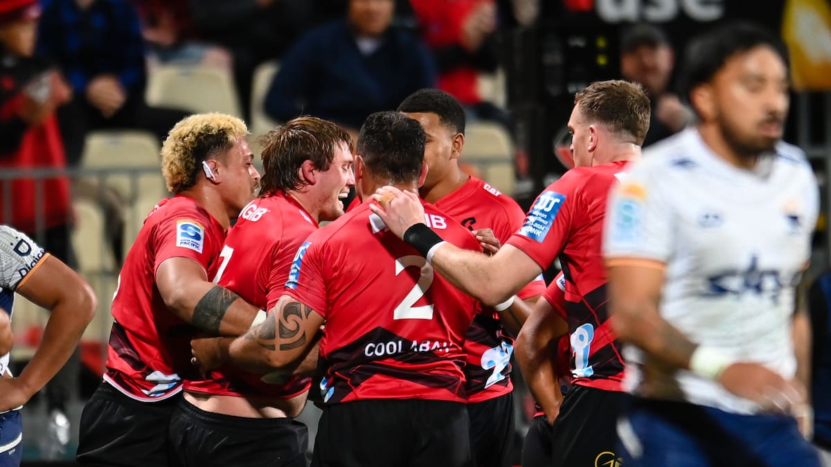 Crusaders veterans help keep hopes alive Crusaders veterans help keep hopes alive