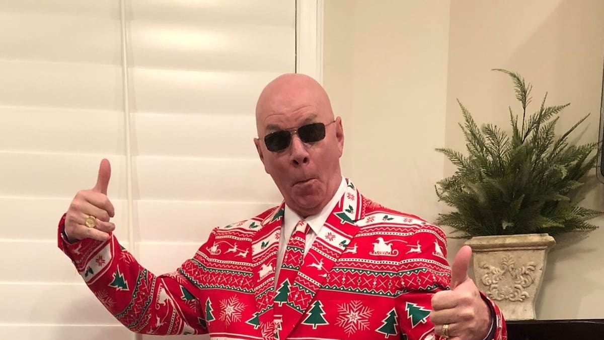 Man caught sniffing socks at kids’ playground Man caught sniffing socks at kids’ playground