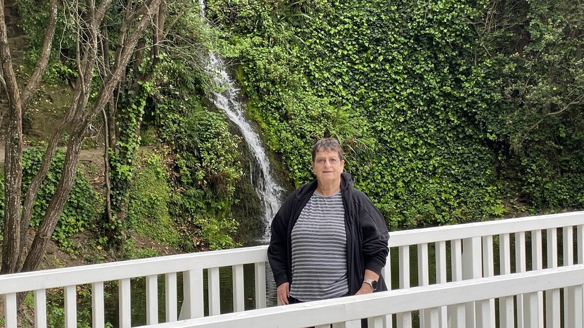 “I saw this like light anomaly go past me” Napier’s ghost hunters still searching for proof “I saw this like light anomaly go past me” Napier’s ghost hunters still searching for proof