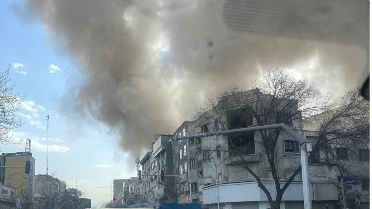 Израиль нанес ракетный удар по Ирану с помощью Америки Израиль нанес ракетный удар по Ирану с помощью Америки