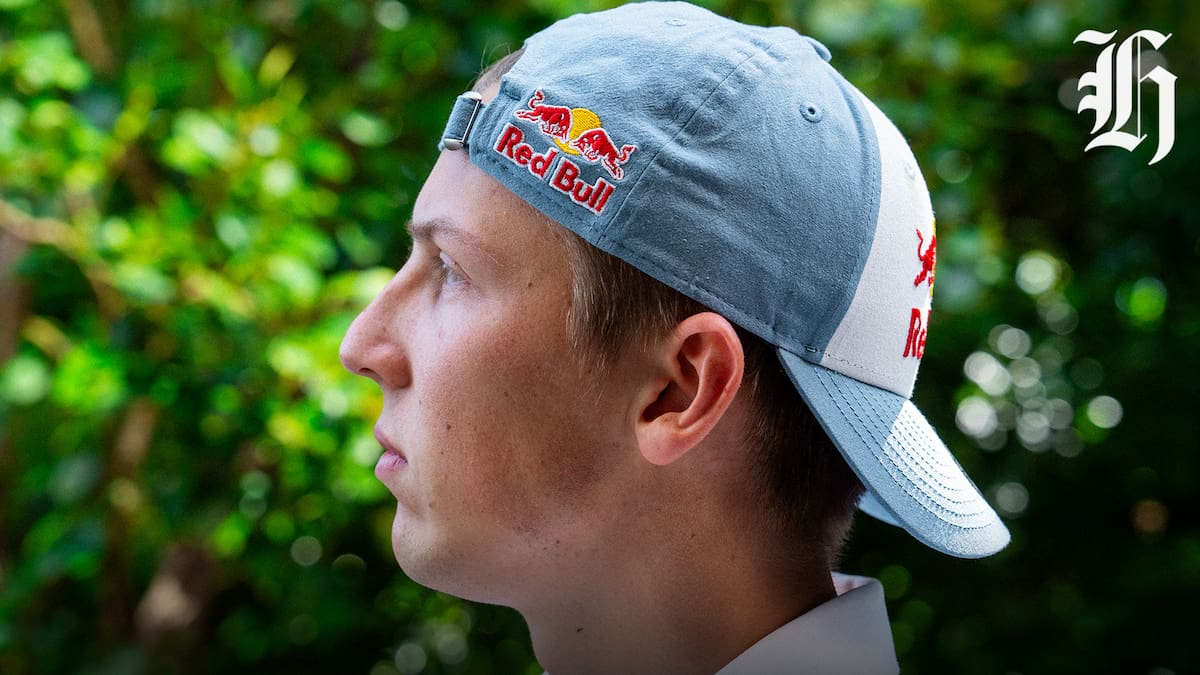 Formula One: Liam Lawson reveals he 'couldn't walk' after phone